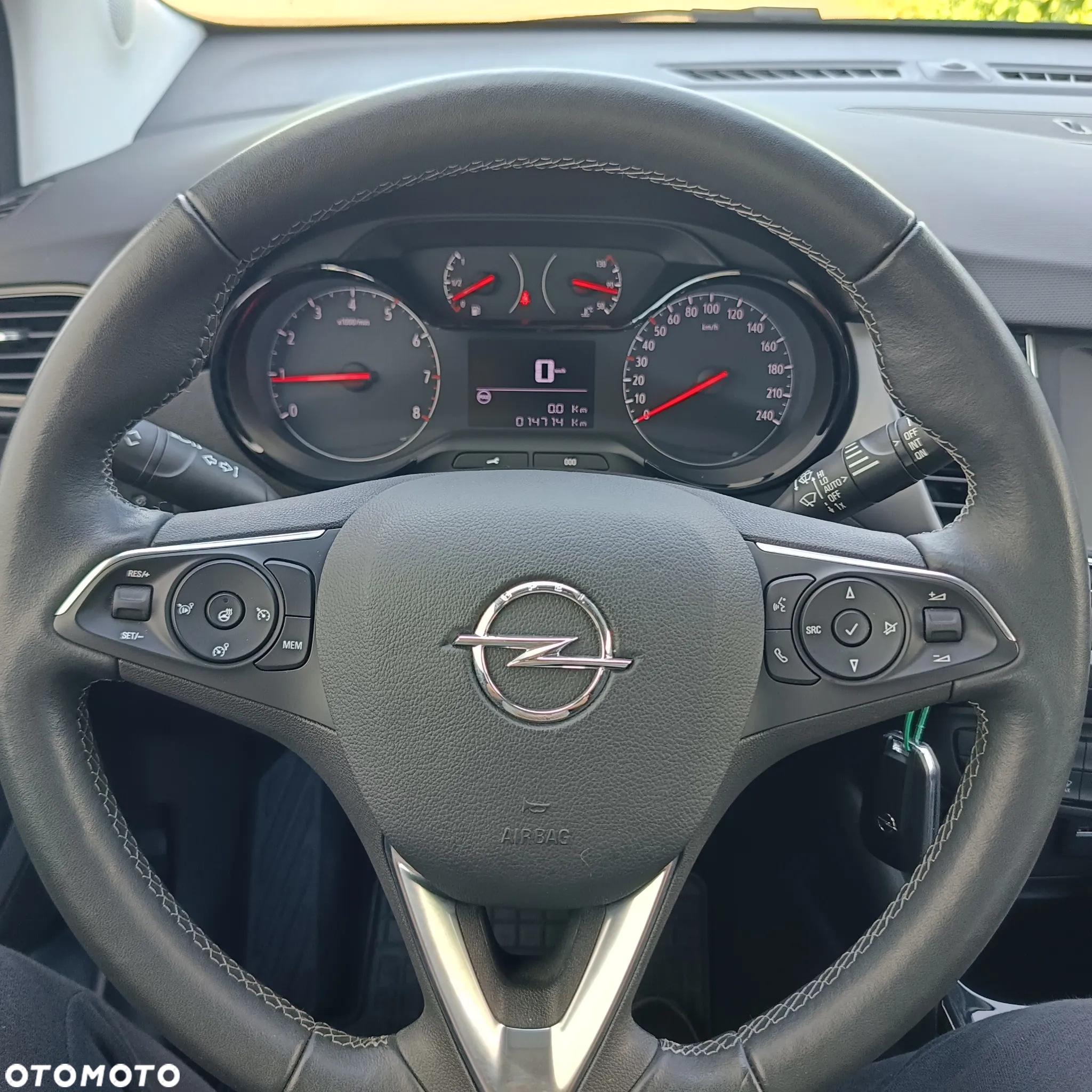 Opel Crossland - 16