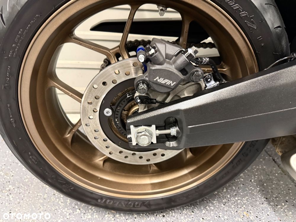 Honda CB - 6