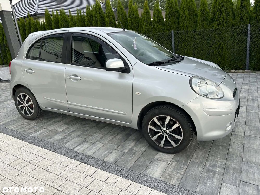 Nissan Micra - 1