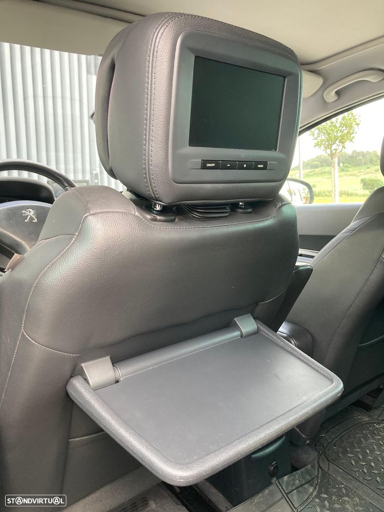 Peugeot 5008 BlueHDI 120 EAT6 Stop & Start Allure - 2