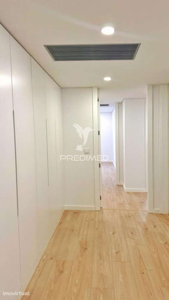 Apartamento T3 "Novo" - Centro da Cidade - Grande imagem: 2/18