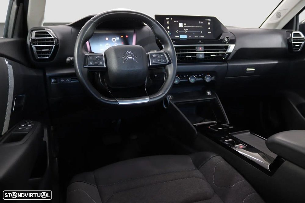 Citroën C4 X 1.2 PureTech Feel Pack EAT8 — fotografia 4