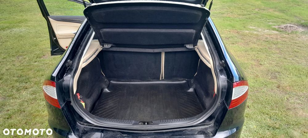 Ford Mondeo 2.0 TDCi Ghia - 7