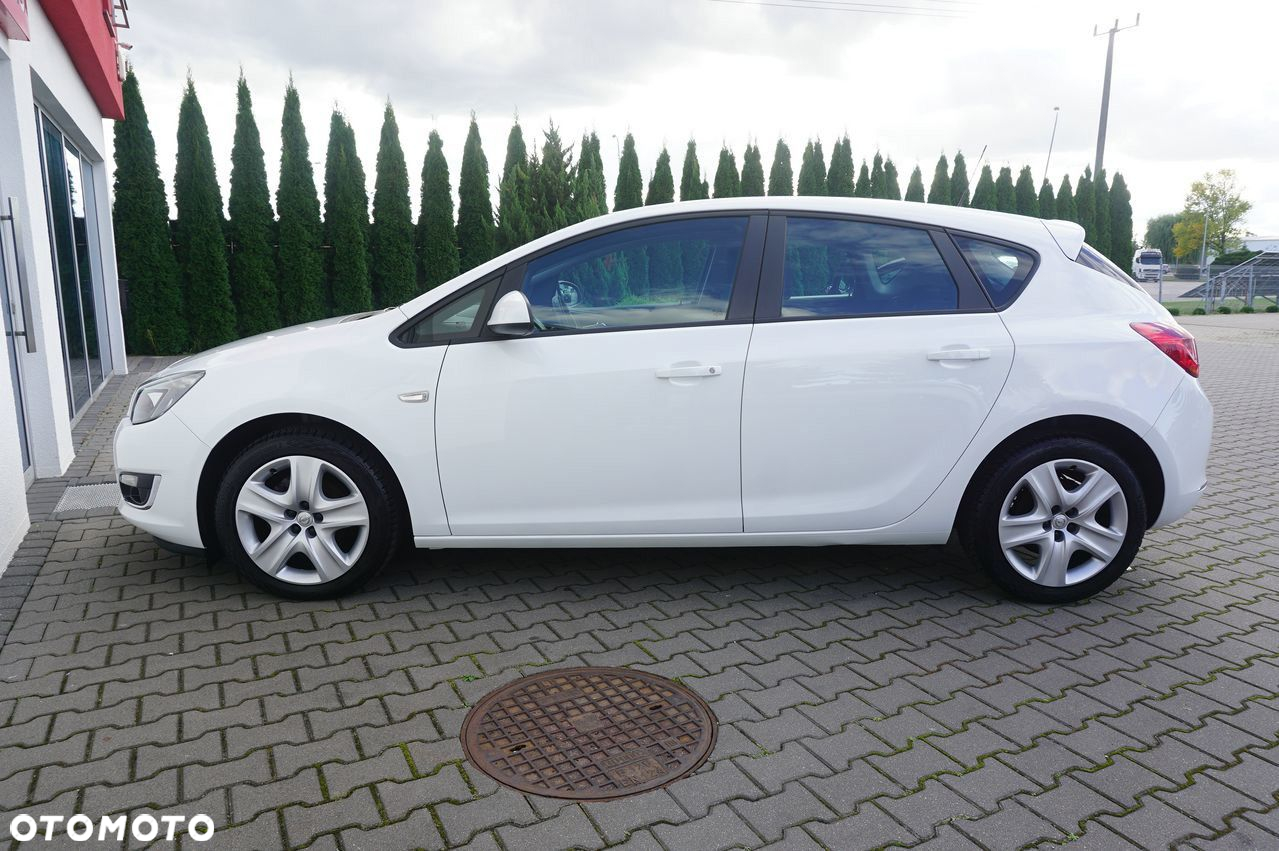 Opel Astra - 31