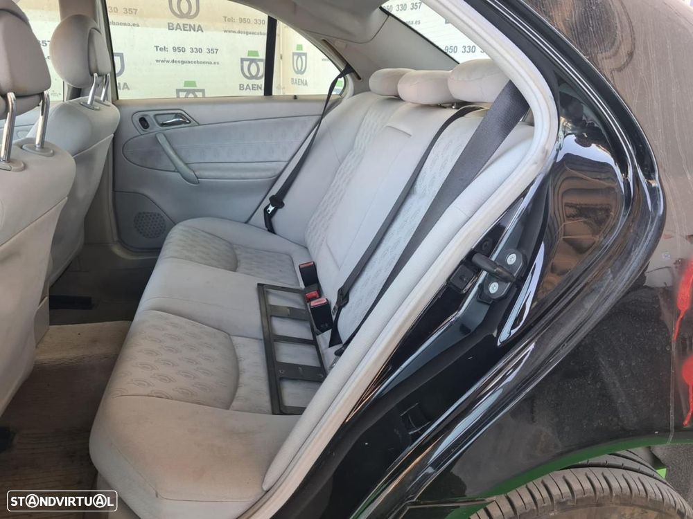 CONJUNTO DE PNEUS MERCEDES-BENZ CLASE C BM 203 BERLINA - 6