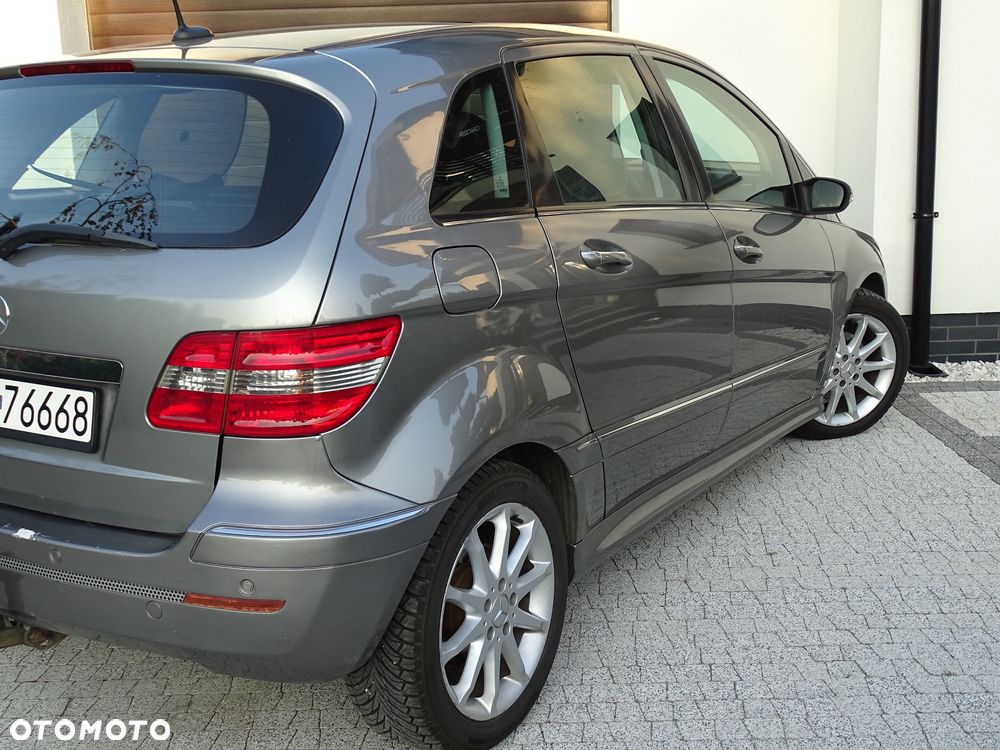 Mercedes-Benz Klasa B 200 CDI Special Edition - 9