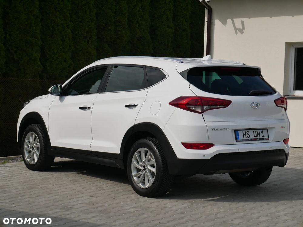 Hyundai Tucson 1.6 GDi 2WD Select - 12