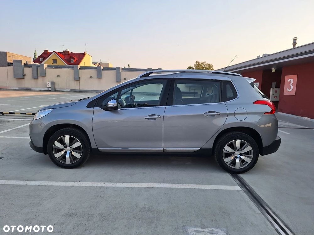 Peugeot 2008 1.6 BlueHDi Allure - 3