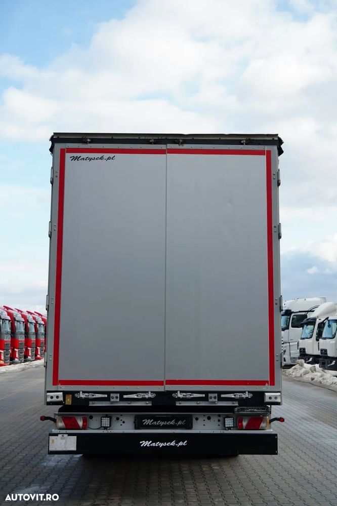 Kögel CORTINĂ / STANDARD / PUNTE RIDICATĂ - 13