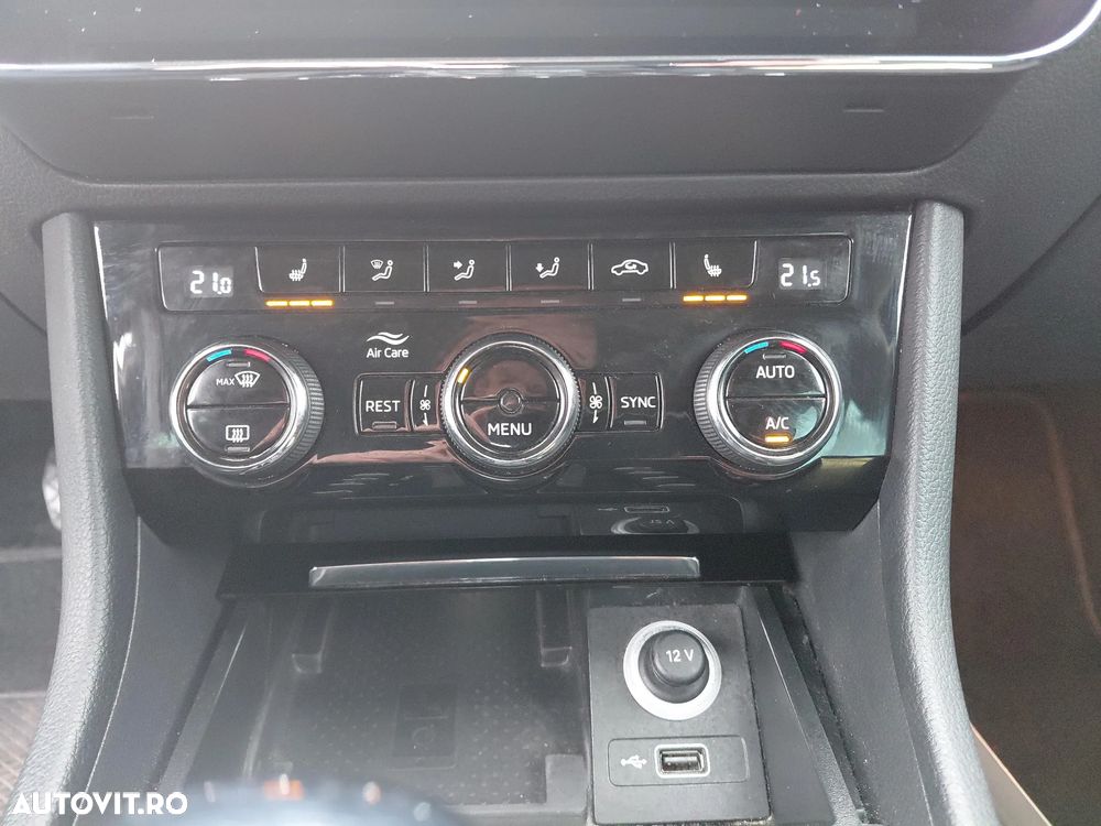 Skoda Superb 2.0 TDI DSG Style - 25