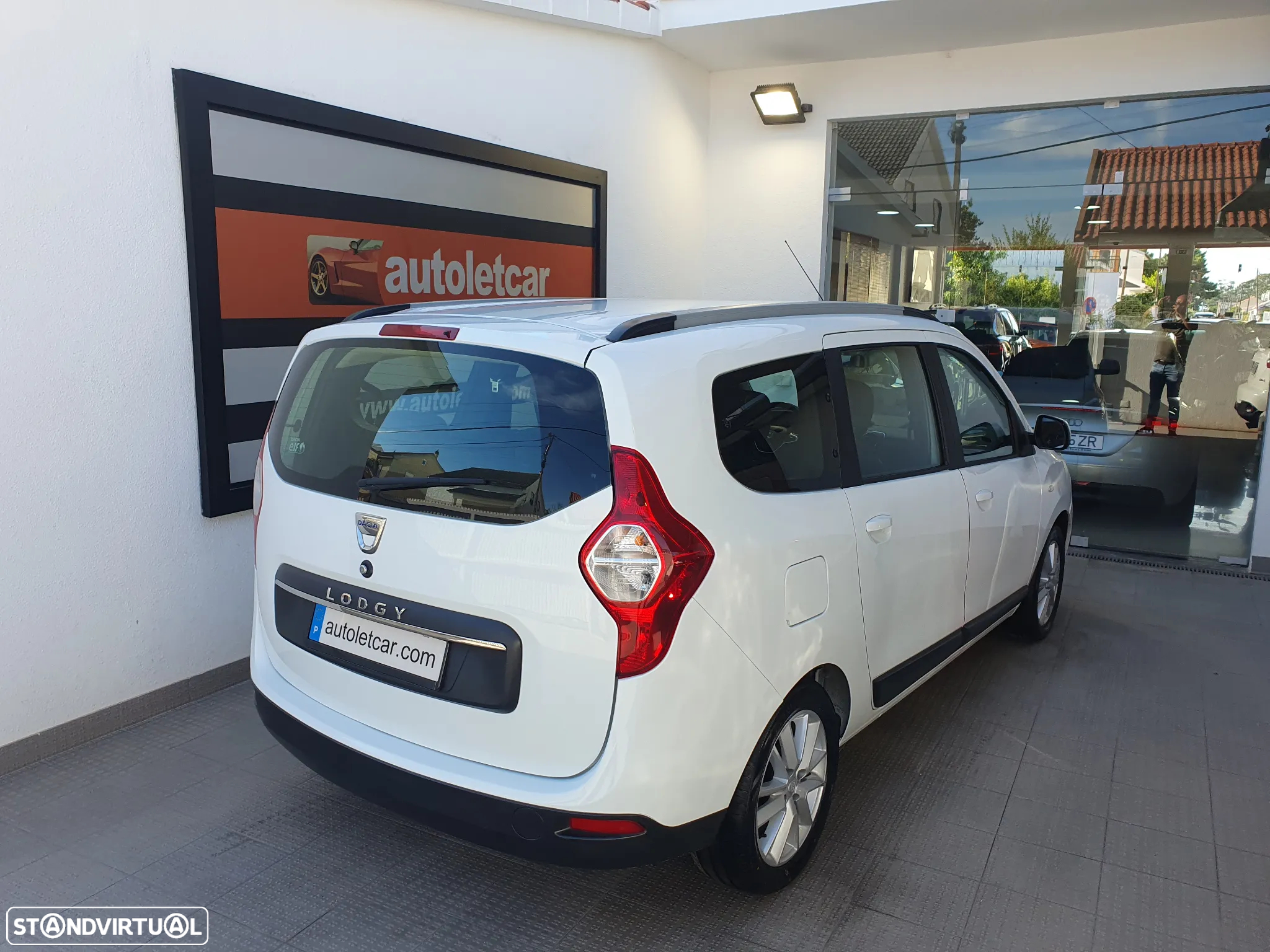 Dacia Lodgy 1.5 dCi Confort 7L - 4