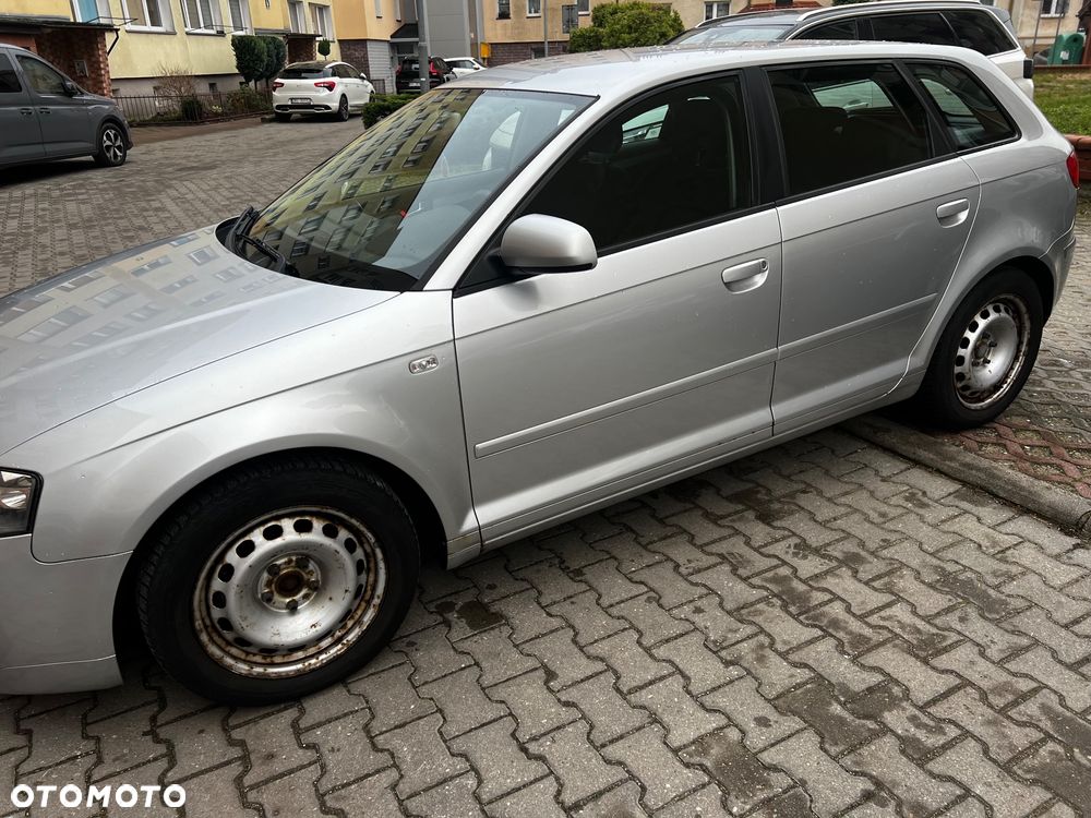 Audi A3 Sportback 1.6 Ambition - 6