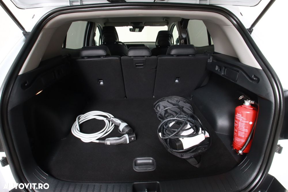 Kia Sportage 1.6 T-GDI PHEV 6AT 4x4 Business Line - 13