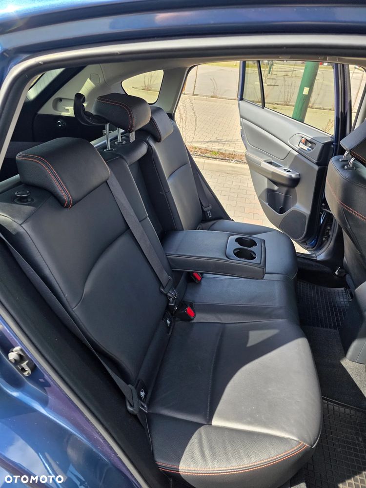 Subaru XV 2.0 i Exclusive Lineartronic - 8