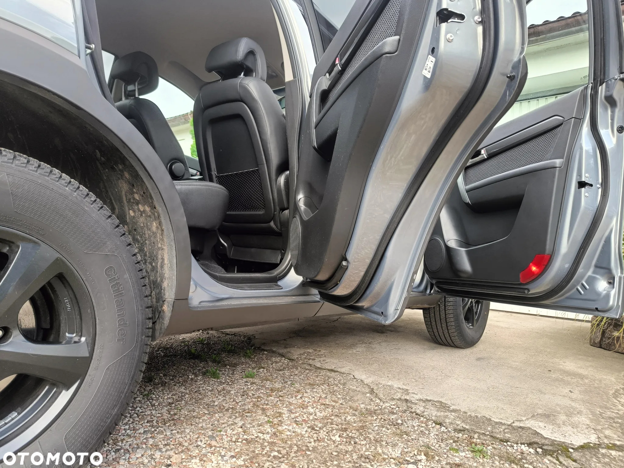 Chevrolet Captiva 2.4 4WD 7 Sitzer LT - 24