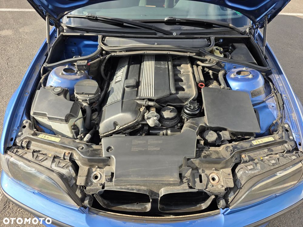 BMW Seria 3 320i Edition Sport - 15