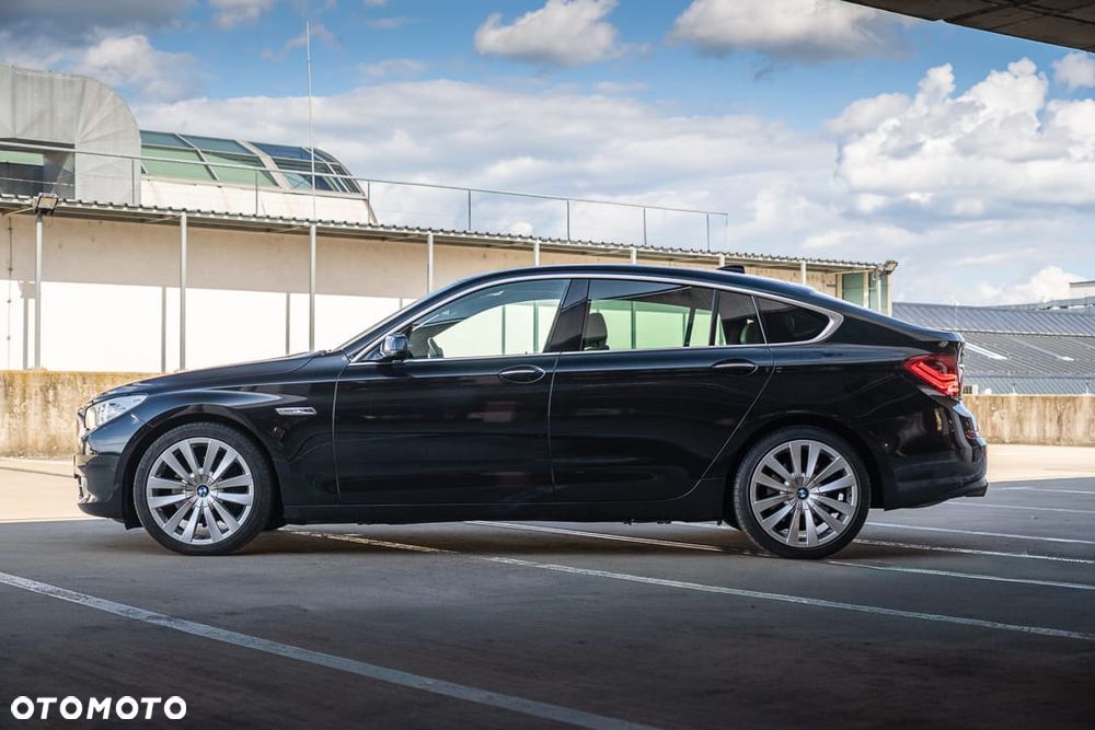 BMW 5GT - 3