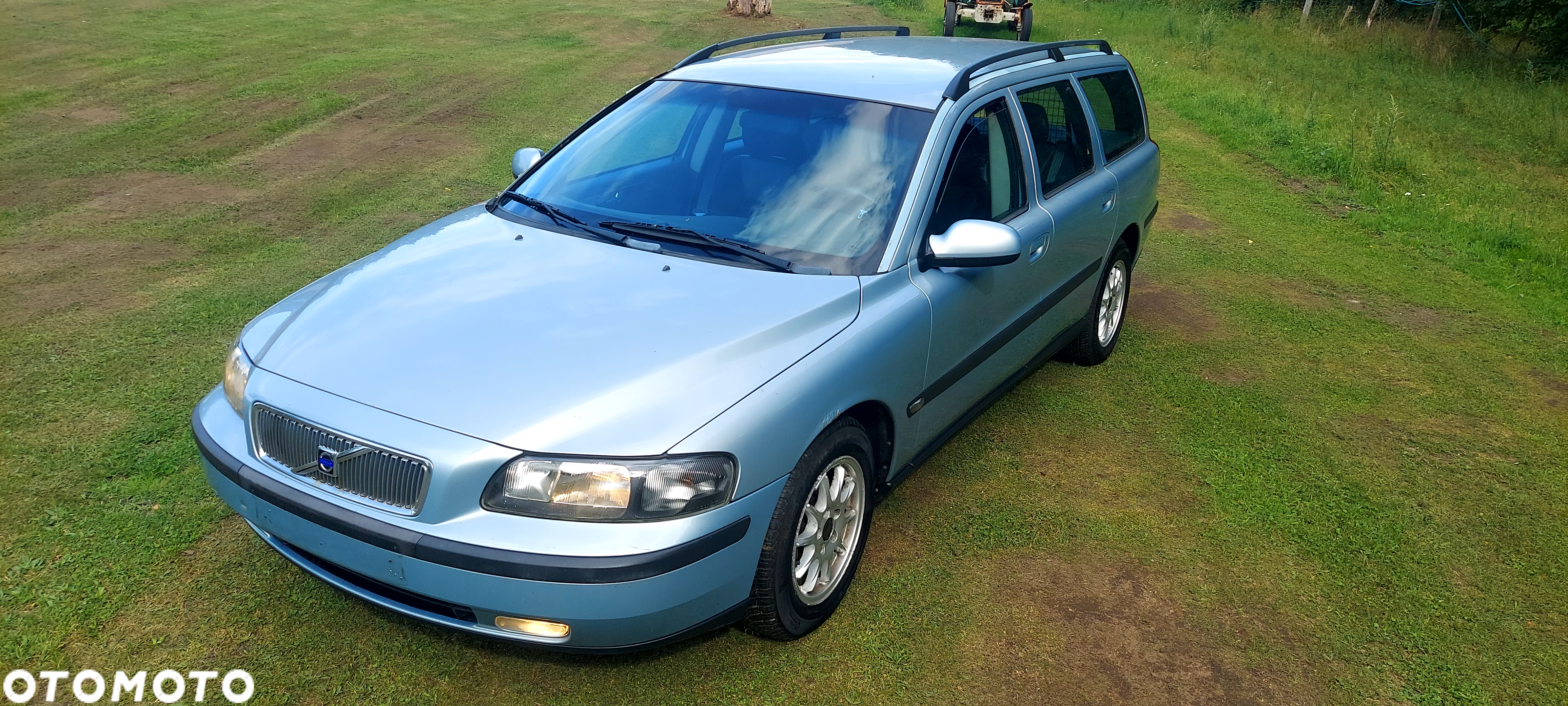 Volvo V70 2.5TDI - 10