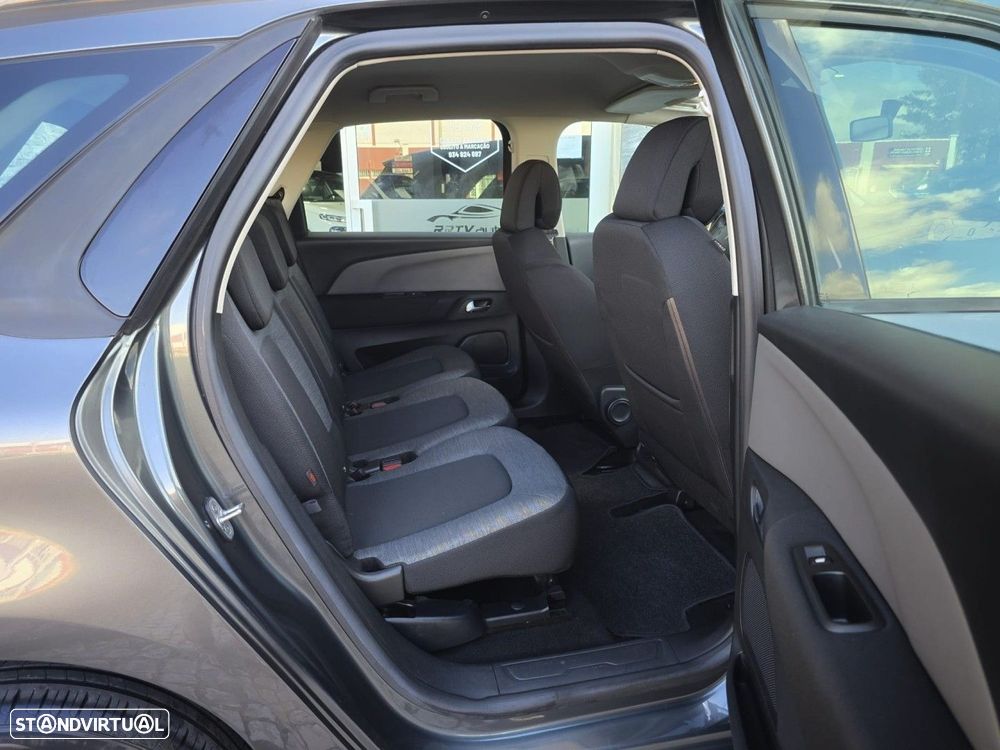 Citroën C4 Picasso 1.6 HDi Attraction - 7