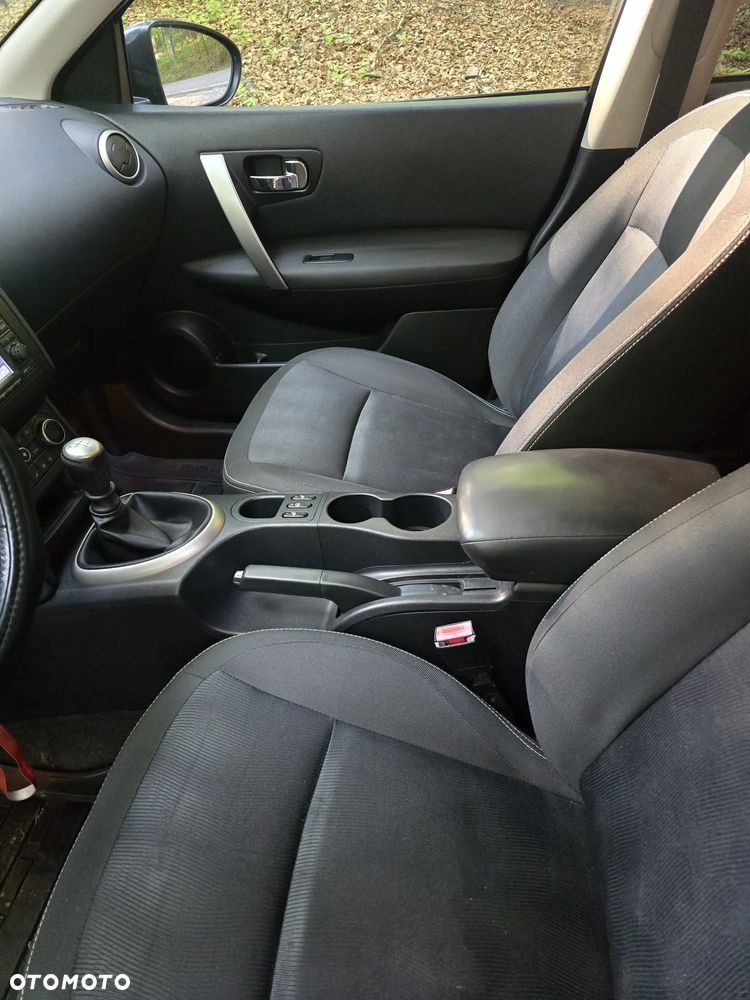 Nissan Qashqai 2.0 360 - 15