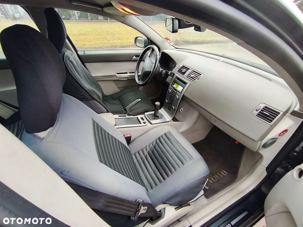 Volvo V50 2.0D DPF Momentum - 23