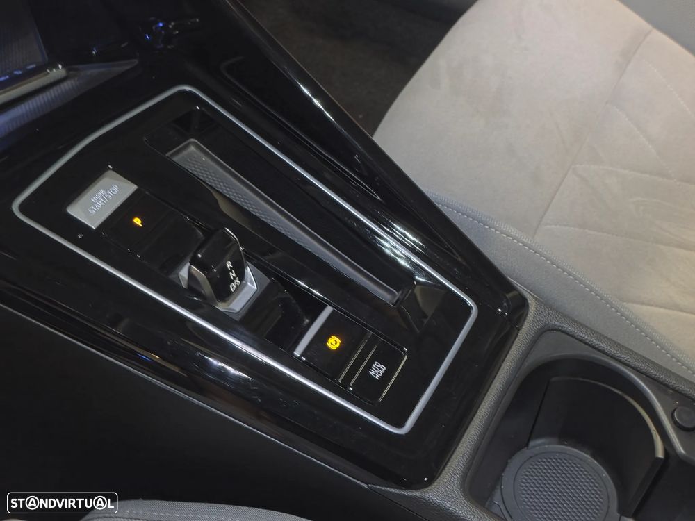 VW Golf 1.4 TSI e-Hybrid DSG - 41