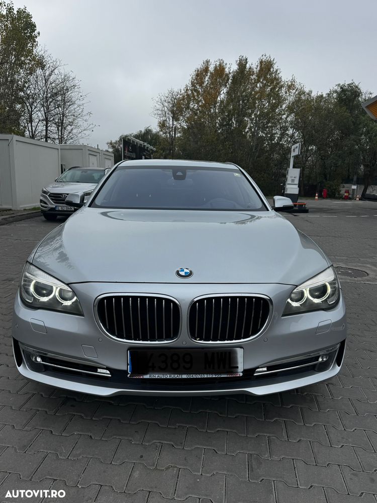 BMW Seria 7 740d xDrive - 4