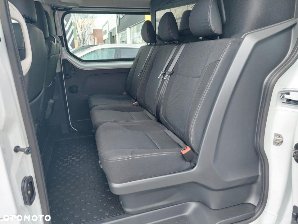 Renault Trafic - 11