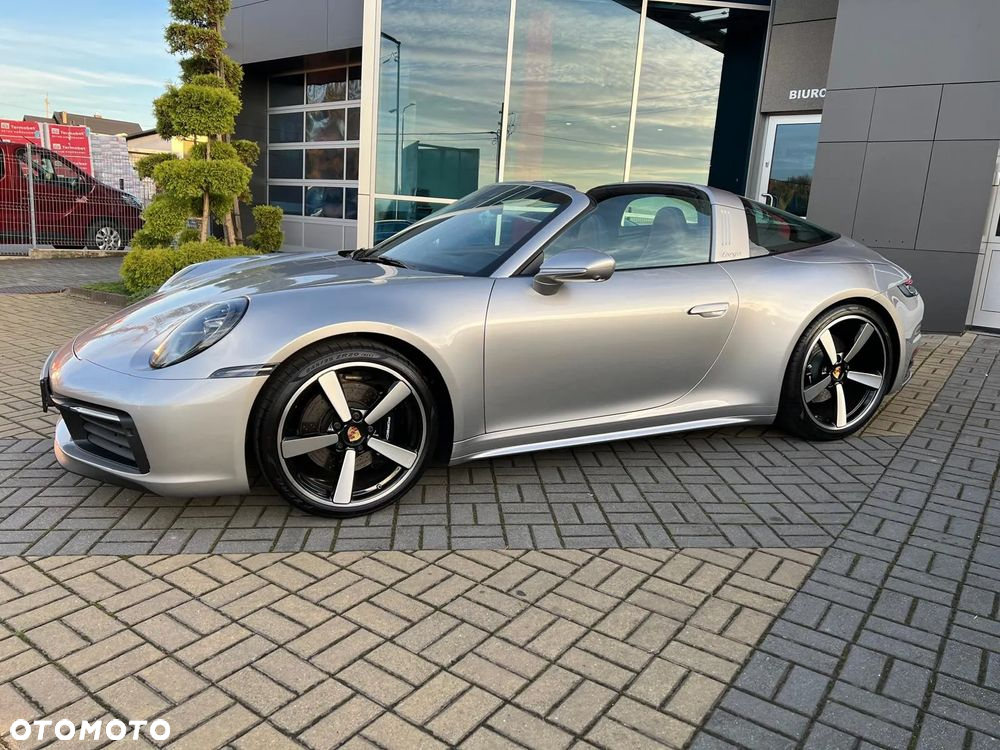 Porsche 911 - 9