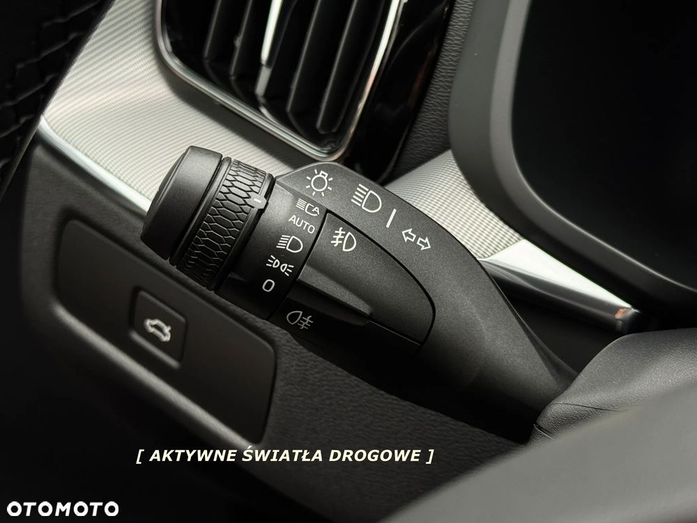 Volvo XC 60 B4 D Geartronic RDesign - 24