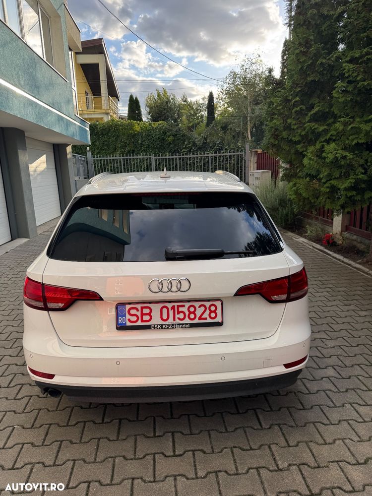 Audi A4 Avant 2.0 TDI S tronic - 22