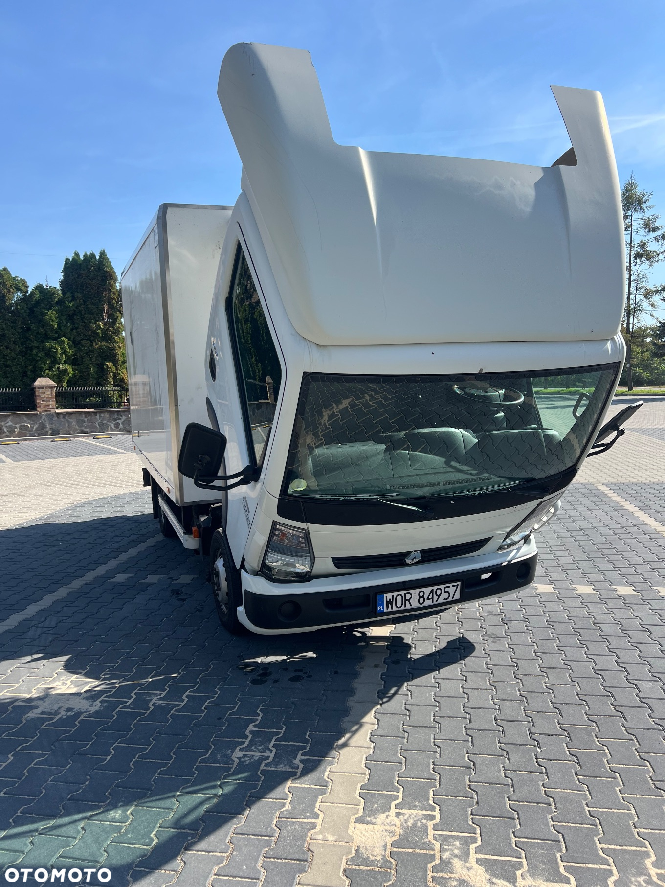 Renault Maxity - 11