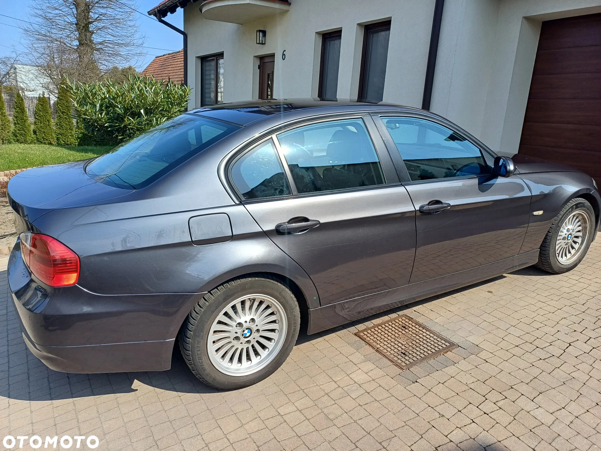 BMW Seria 3 318i - 5