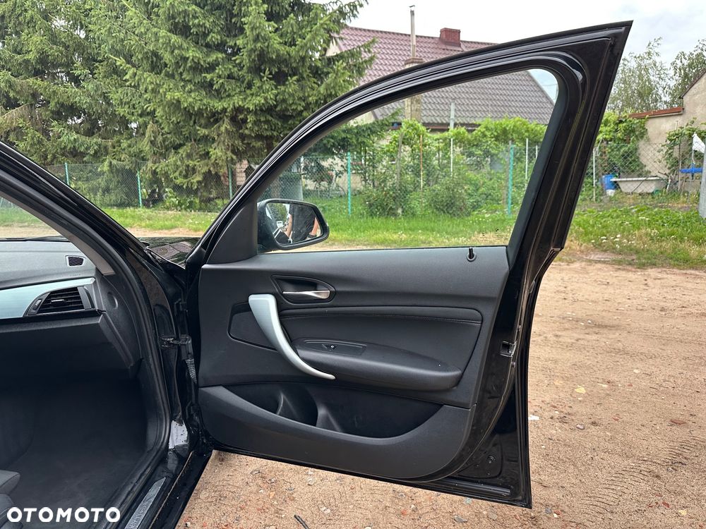 BMW Seria 1 - 16