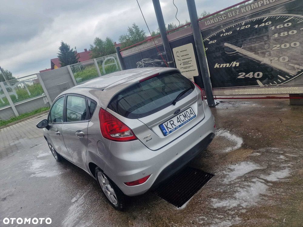 Ford Fiesta - 4