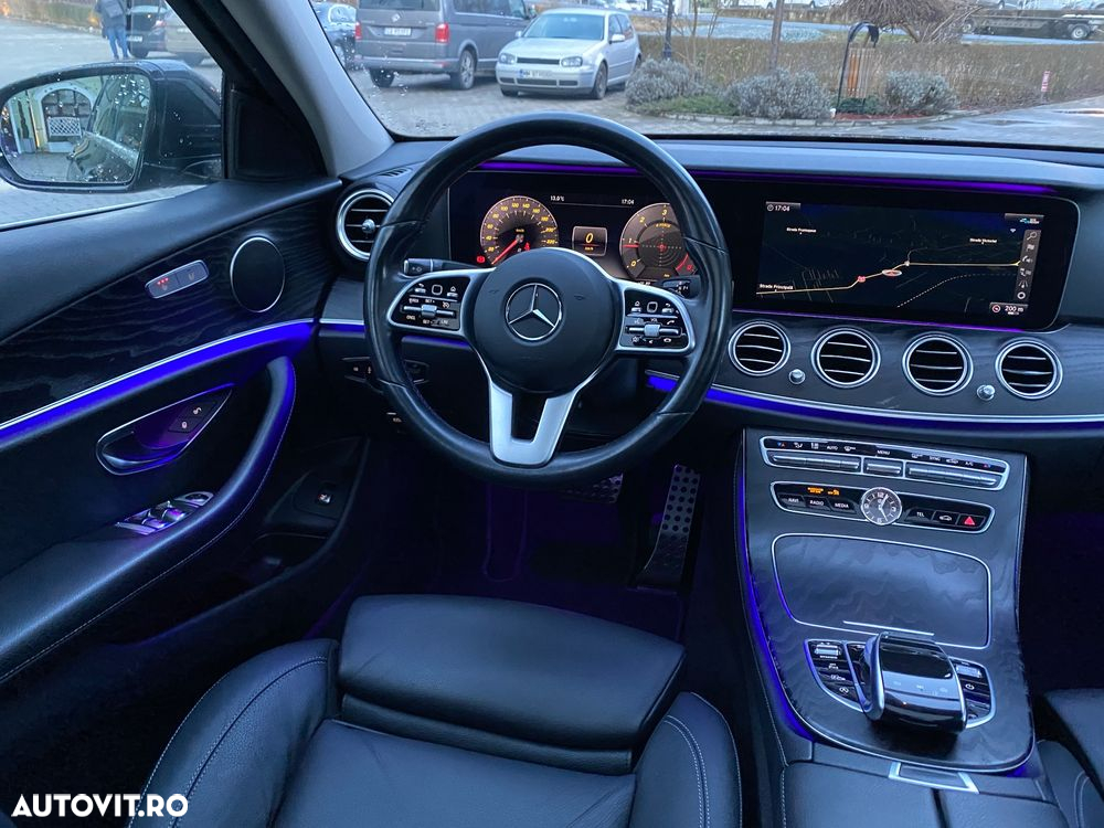 Mercedes-Benz E 220 d T 9G-TRONIC Avantgarde - 35