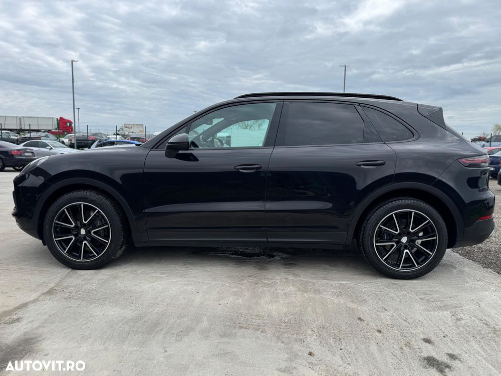 Porsche Cayenne Standard - 15