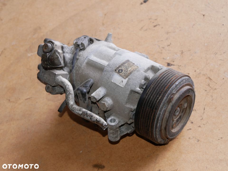 SPRĘŻARKA KLIMATYZACJI BMW E90 320I 10' 9182794-02 - 1