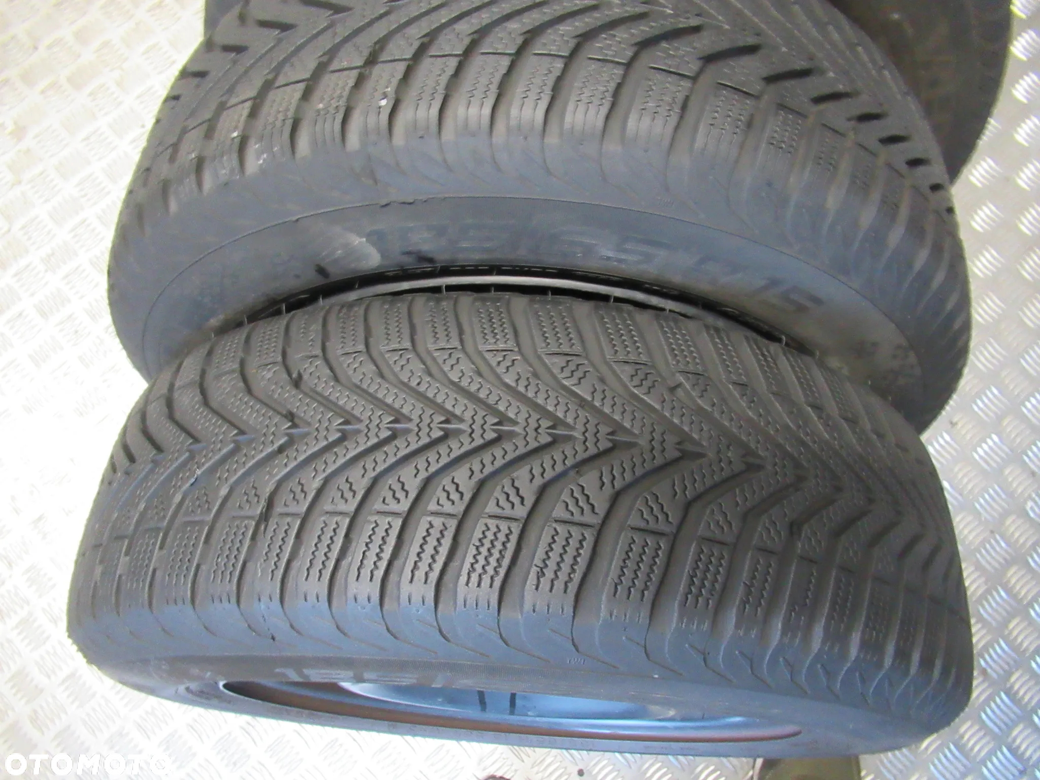 Koła Renault Clio Kangoo Zoe Modus Dacia Sandero Jogger 6Jx15 et40 4x100 zima 8mm - 8