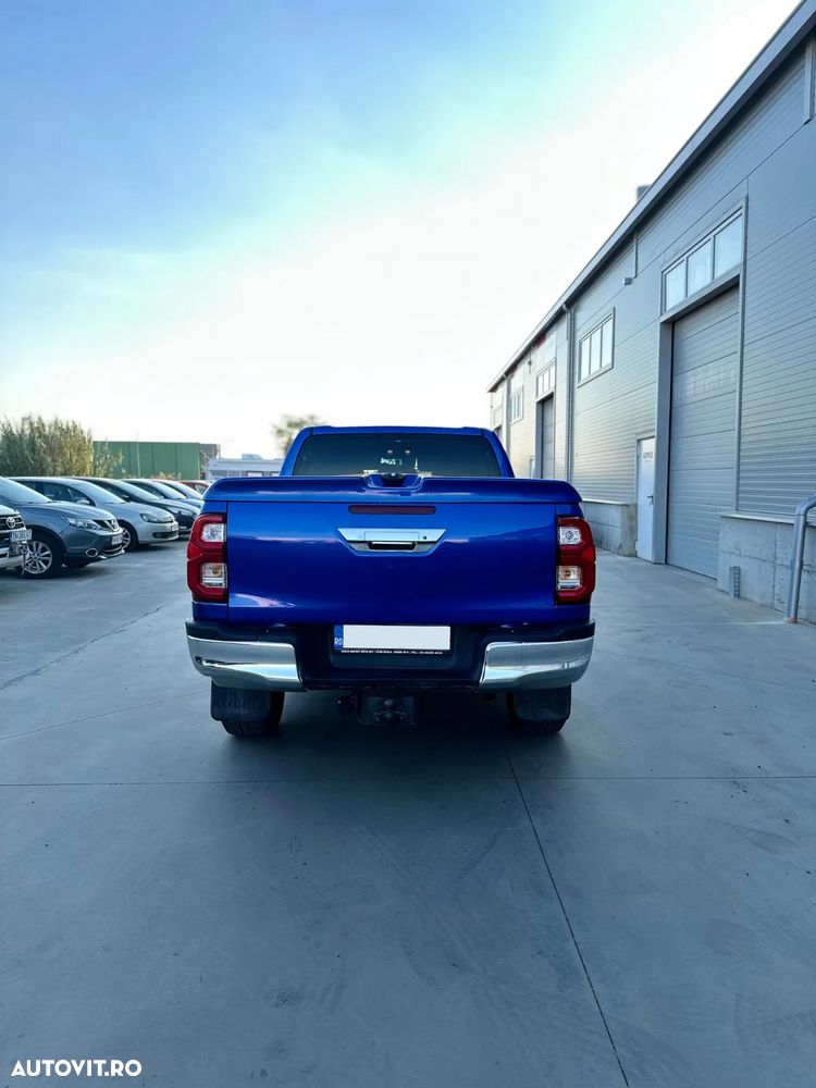 Toyota Hilux 2.4D 150CP 4x4 Double Cab AT Executive - 6