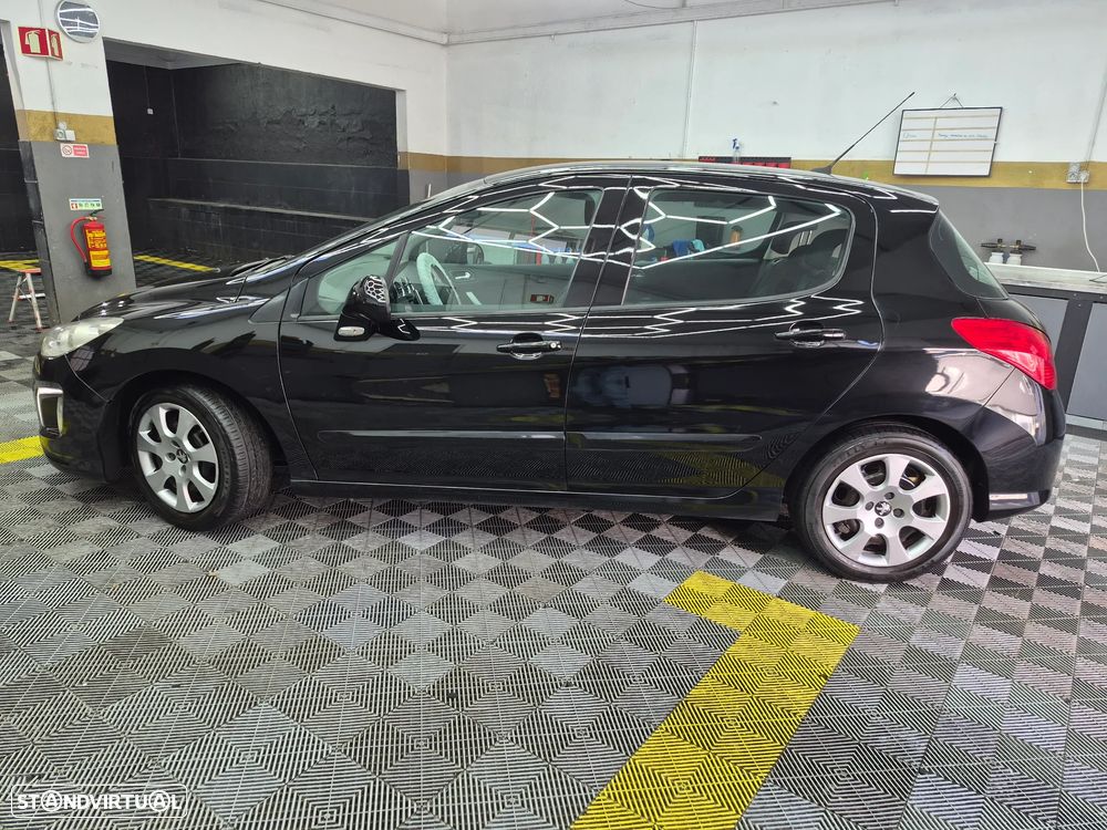Peugeot 308 1.6 e-HDi Active CMP6 - 2