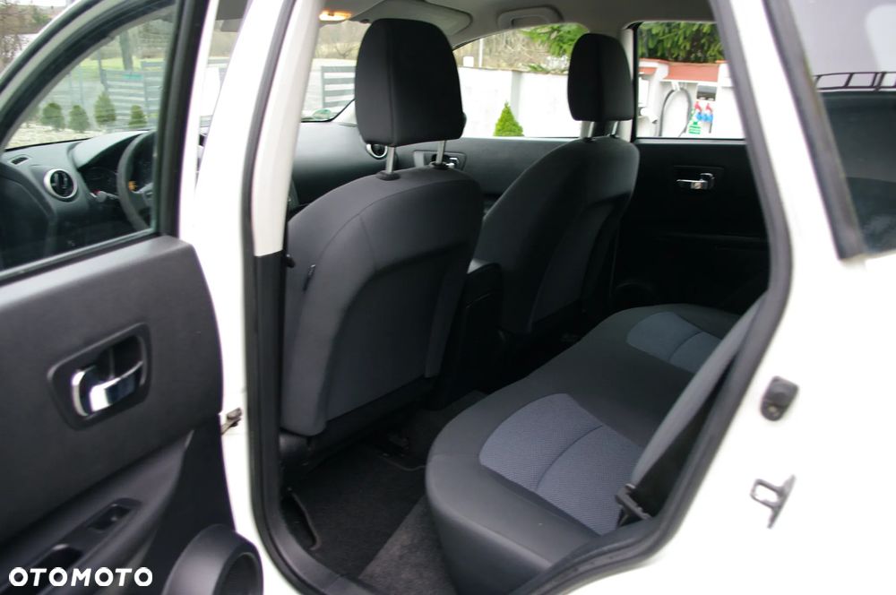 Nissan Qashqai 1.6 Visia - 9