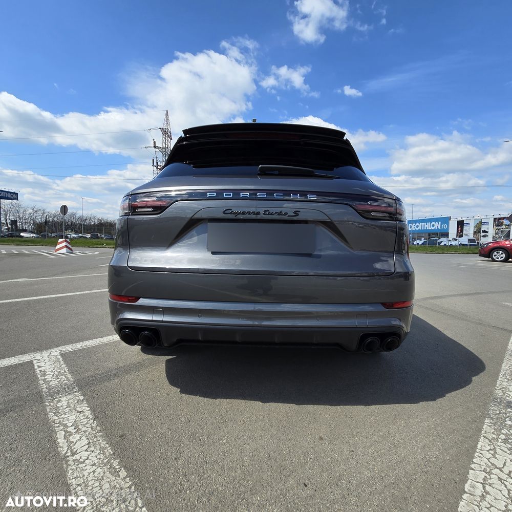Porsche Cayenne Turbo S E-Hybrid Tiptronic S - 5