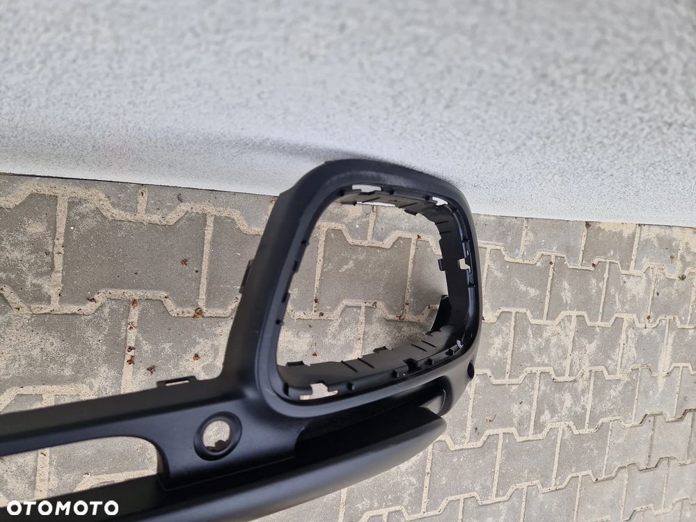 Spoiler hokej w Zderzak Citroen C5 Aircross - 7