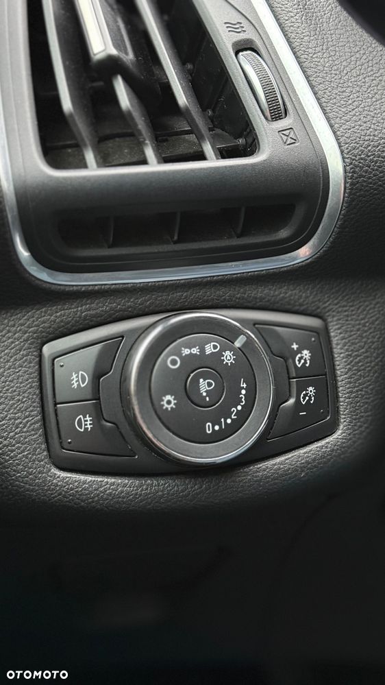 Ford B-MAX 1.6 TDCi SYNC Edition - 22