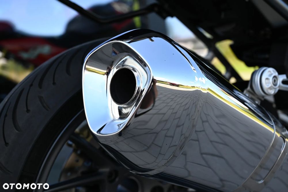 BMW R - 19