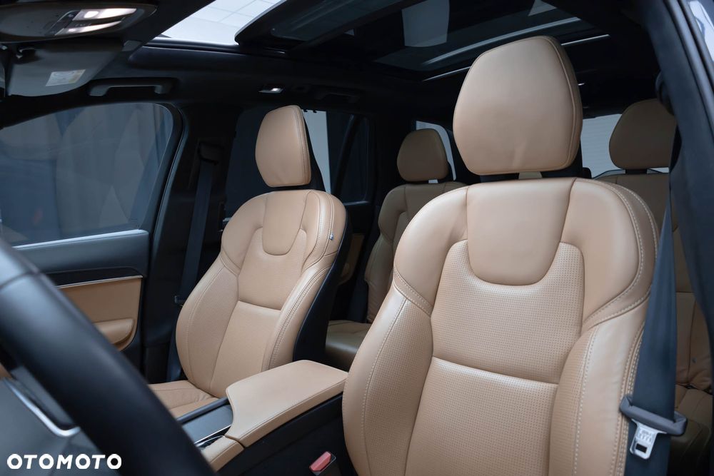 Volvo XC 90 T8 AWD Recharge Ultimate Bright - 31