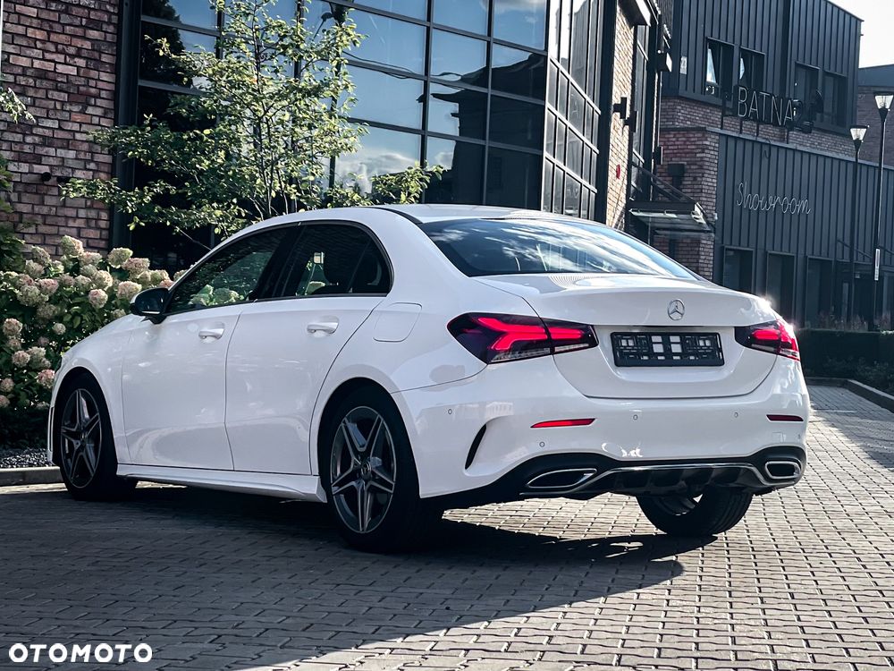 Mercedes-Benz Klasa A 180 7G-DCT AMG Line - 7