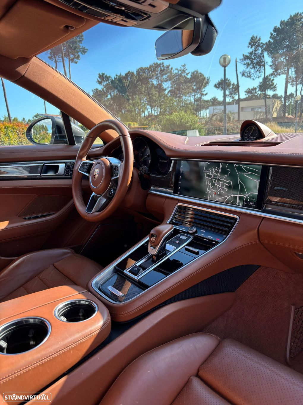 Porsche Panamera 4 E-Hybrid - 11
