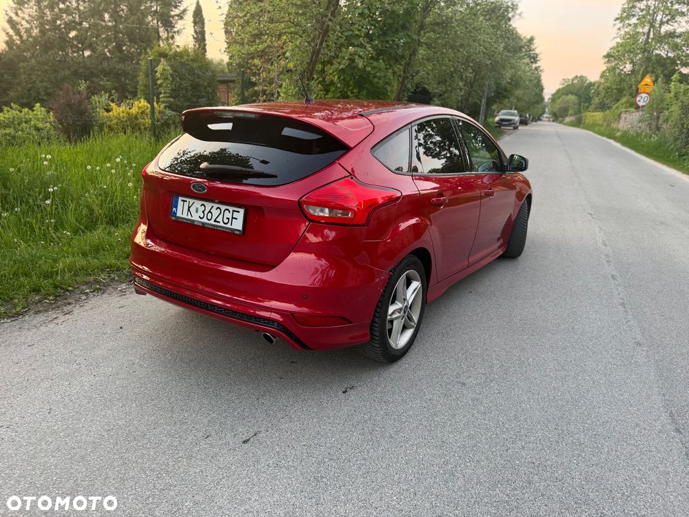 Ford Focus 2.0 TDCi Red Edition ASS - 4